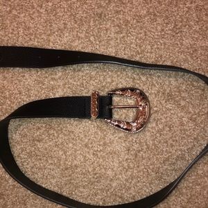 Pretty little things cow boy belt